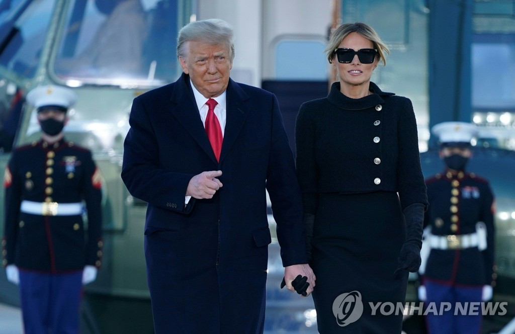 US-POLITICS-DEPARTURE-TRUMP