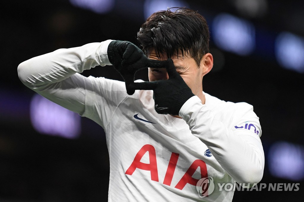 FBL-ENG-PR-TOTTENHAM-NORWICH