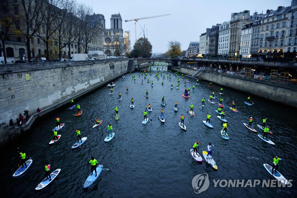 PADDLE-FRA-PARIS