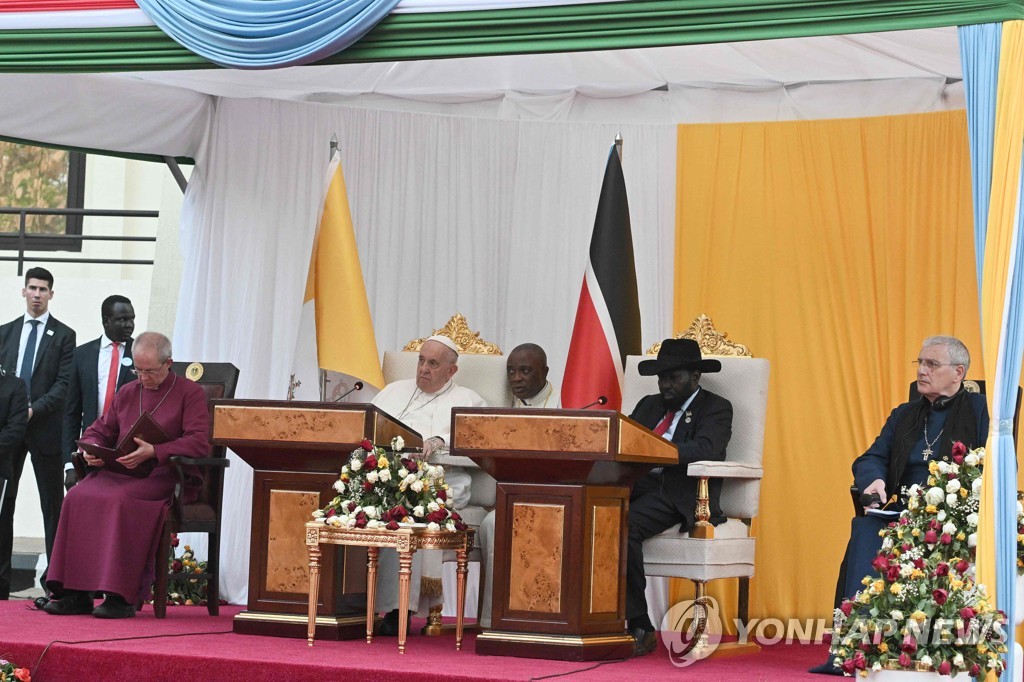SSUDAN-VATICAN-DIPLOMACY-RELIGION-POPE