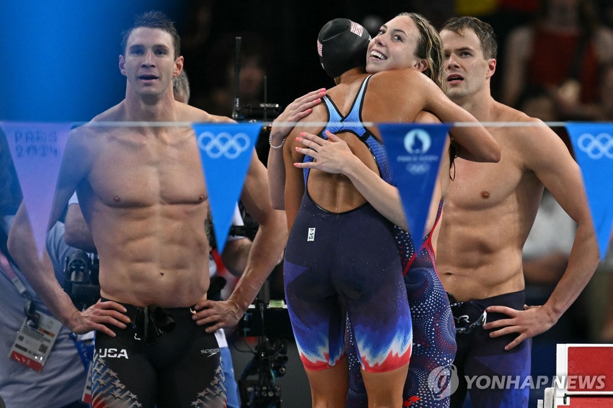 미국 혼성 혼계영 400ｍ 대표팀, 세계신기록 달성