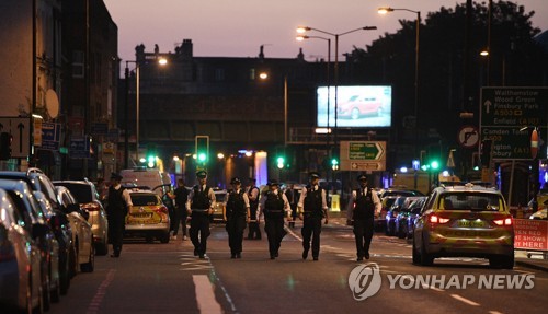 차량 공격이 발생한 런던 북부 핀즈버리 공원 일대