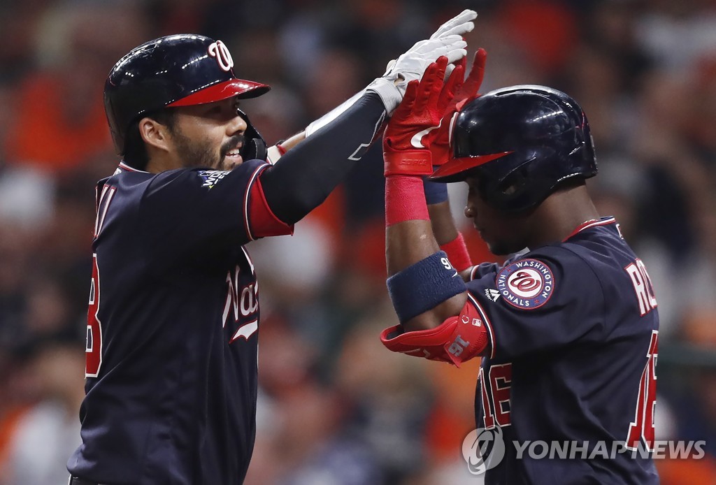 결승포의 주인공 스즈키