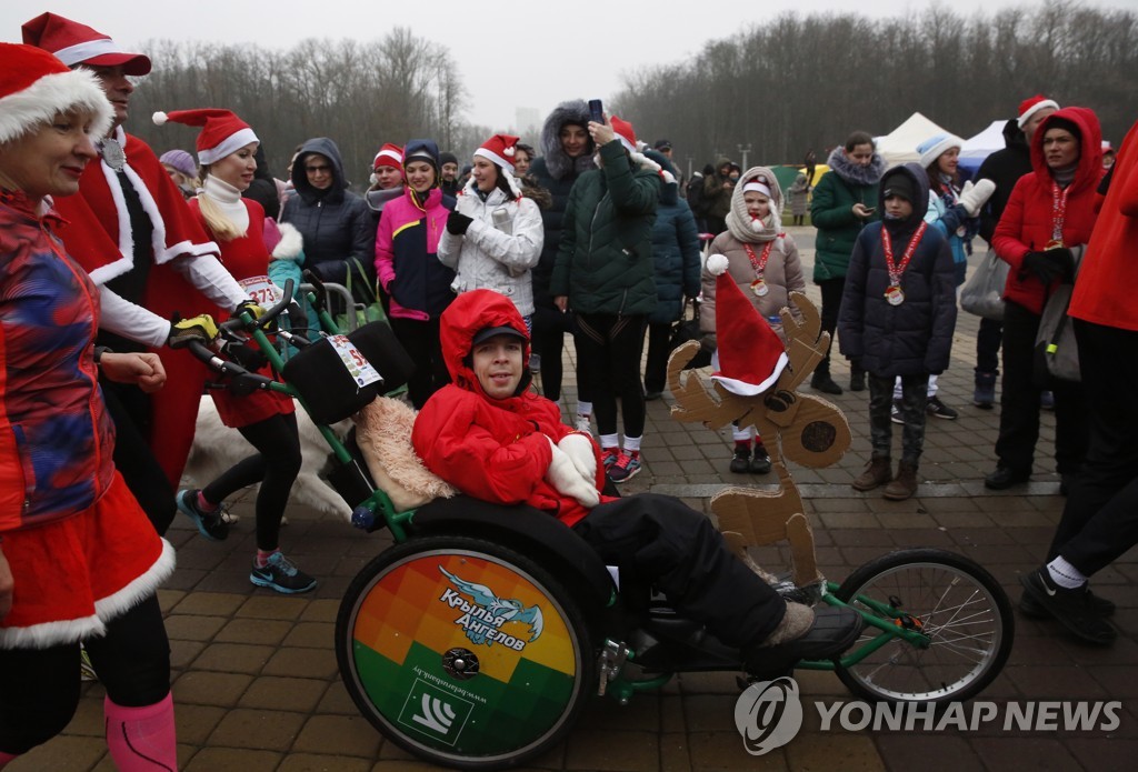 BELARUS SANTA RUN