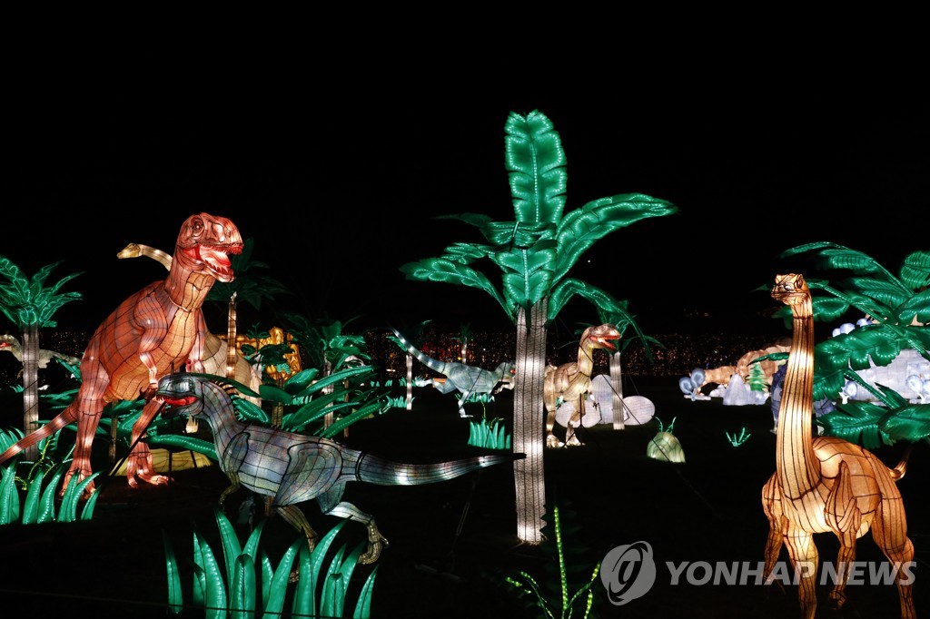 U.S.-NEW YORK-WINTER LANTERN FESTIVAL