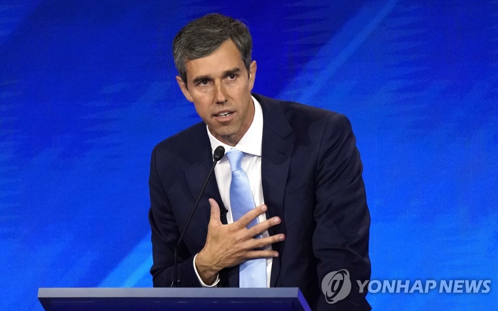 '협박 트윗' 받은 베토 오로크 전 민주당 하원의원