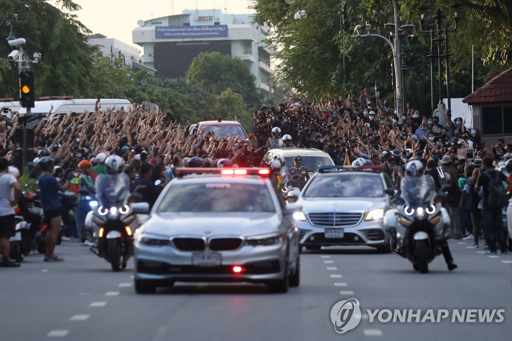 THAILAND-PROTESTS/MOTORCADE