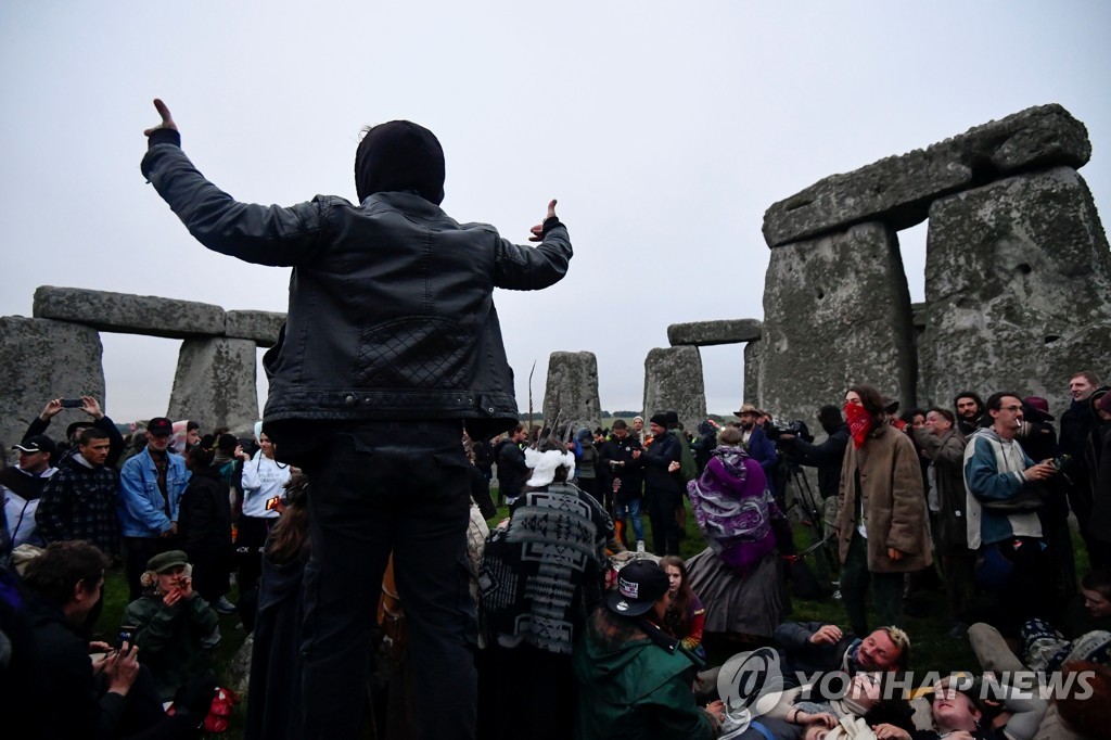 BRITAIN-SOLSTICE/