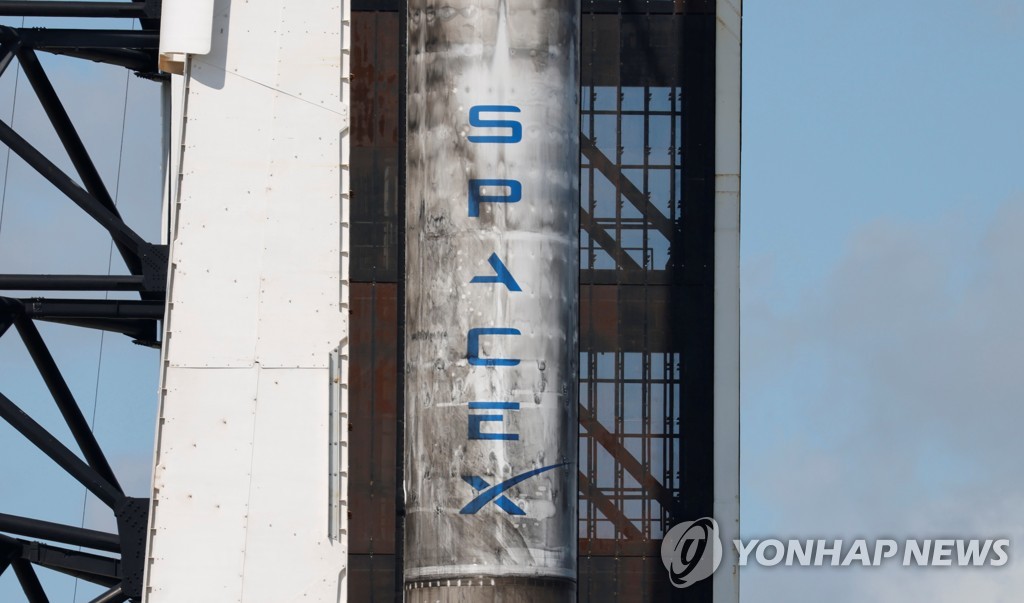 SPACE-EXPLORATION/SPACEX