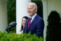 (3rd LD) Biden unveils tariff hikes on Chinese EVs, solar cells, semiconductors, other imports