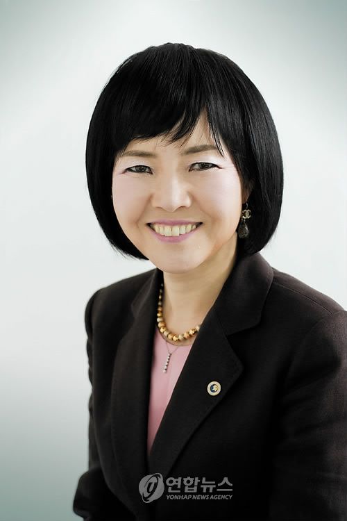 자진 사퇴한 심화진 성신여대 총장