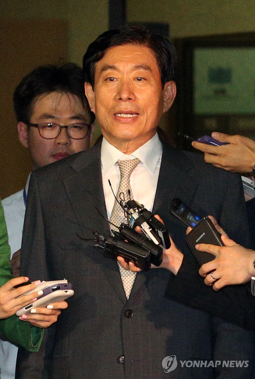 심경 말하는 원세훈 전 국정원장