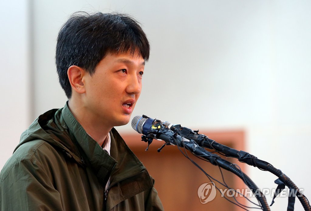 실종자 가족들, 세월호 선체 부분 절단 동의