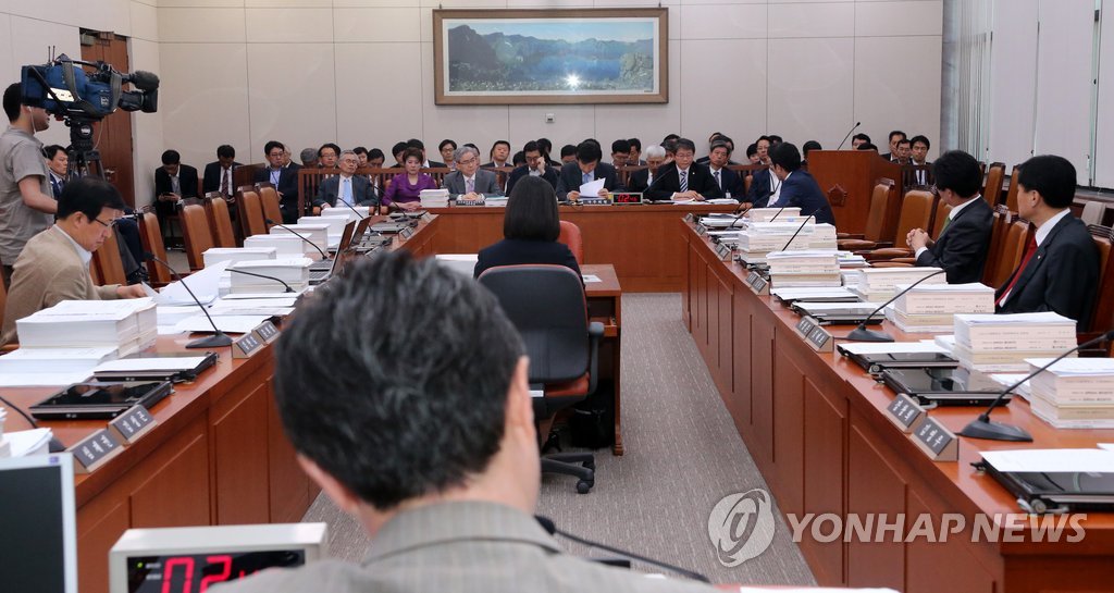 외통위, 日집단자위권 규탄결의안 채택