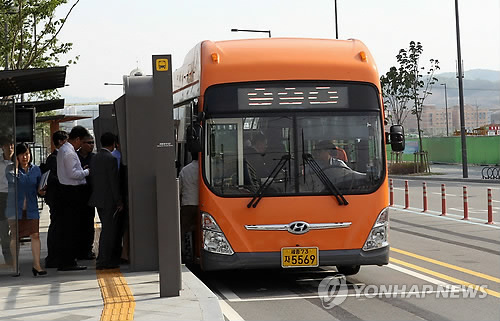 세종시 BRT 차량 'CNG 하이브리드버스'