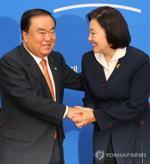 새정치연합 비대위원장에 문희상…관리형 리더십 선택