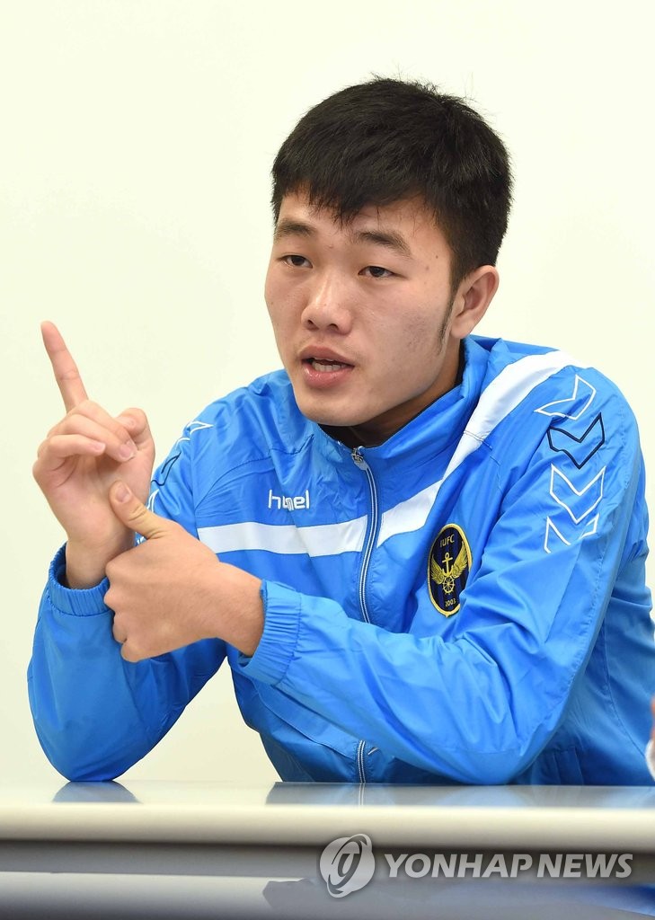 인터뷰하는 인천Utd 쯔엉