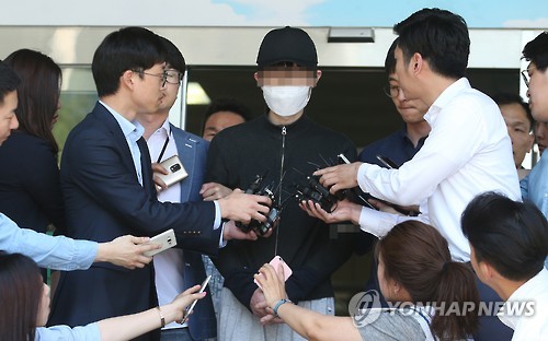 체포된 '묻지마 살인' 피의자