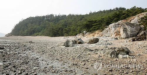 <가고 싶은 섬> 웅도 선착장 주변 바위들
