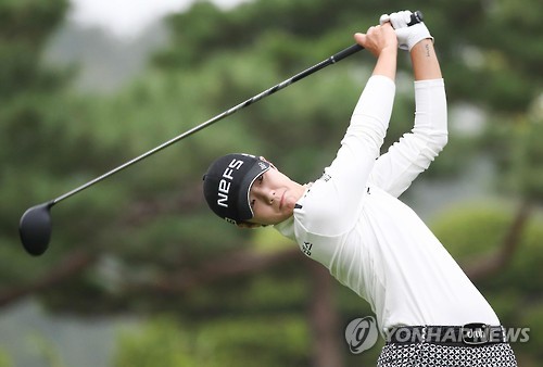 KLPGA투어 사상 처음 라운드당 버디 4개 시대를 연 박성현.
