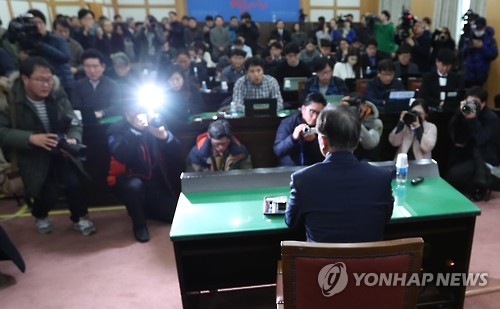 문재인 전 대표에 쏠린 '대전의 눈'