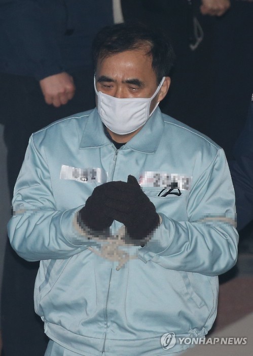 김 종 전 차관 법정으로