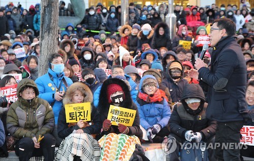 울산 촛불집회 찾은 김제동