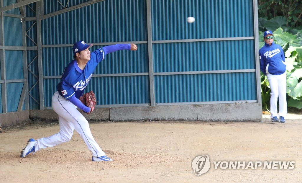 장원준 훈련 첫날 불펜피칭