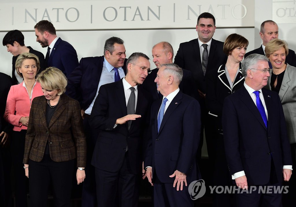 美국방 "당신들 자녀를 미국이 더 잘 지킬 순 없죠"