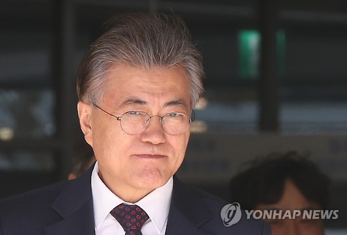 文 시각장애인북 제작…安 즉문즉답·李 직장맘 간담회 - 1