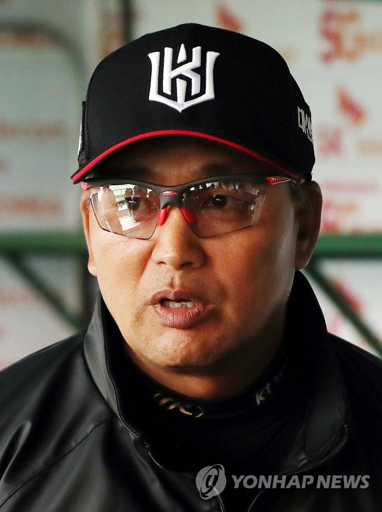 김진욱 감독