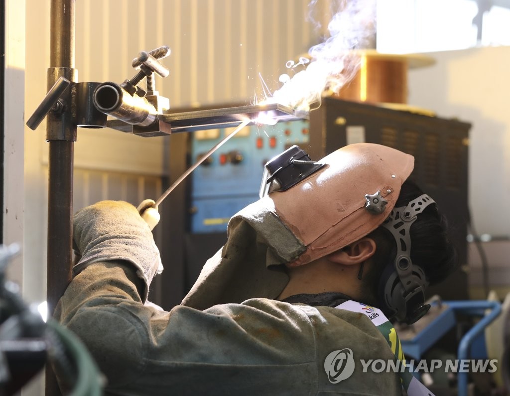 '갈고 닦은 기술 겨뤄요'