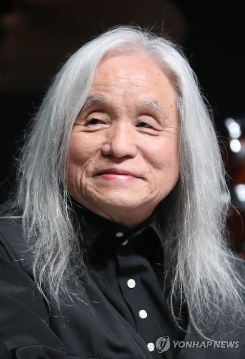 흐뭇한 신중현