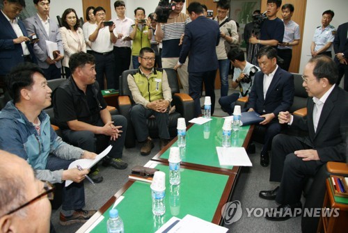 진주의료원 재개원 해법 찾나