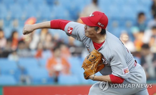 역투하는 SK 선발 문승원