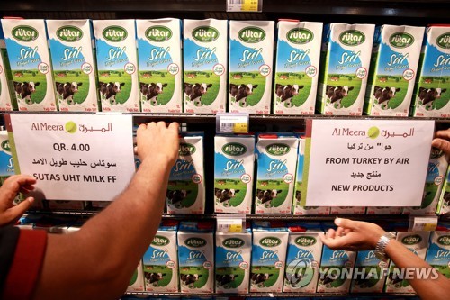 '단교·봉쇄' 사태가 벌어진 카타르에 공수된 터키 식품