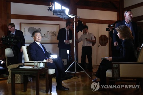 문 대통령, 미국 CBS와 인터뷰