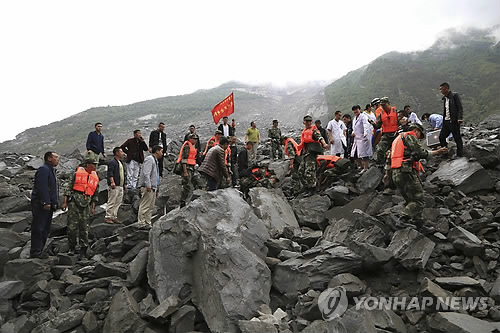 中 쓰촨성 산사태…140명 이상 매몰
