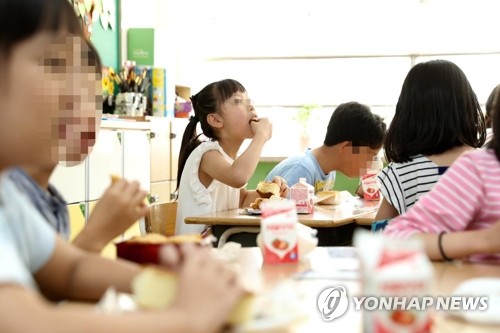 오늘은 밥 대신 빵 먹어요