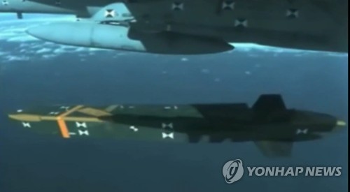 군, 유사시 북 지도부 제거 타우러스 미사일 영상 공개
