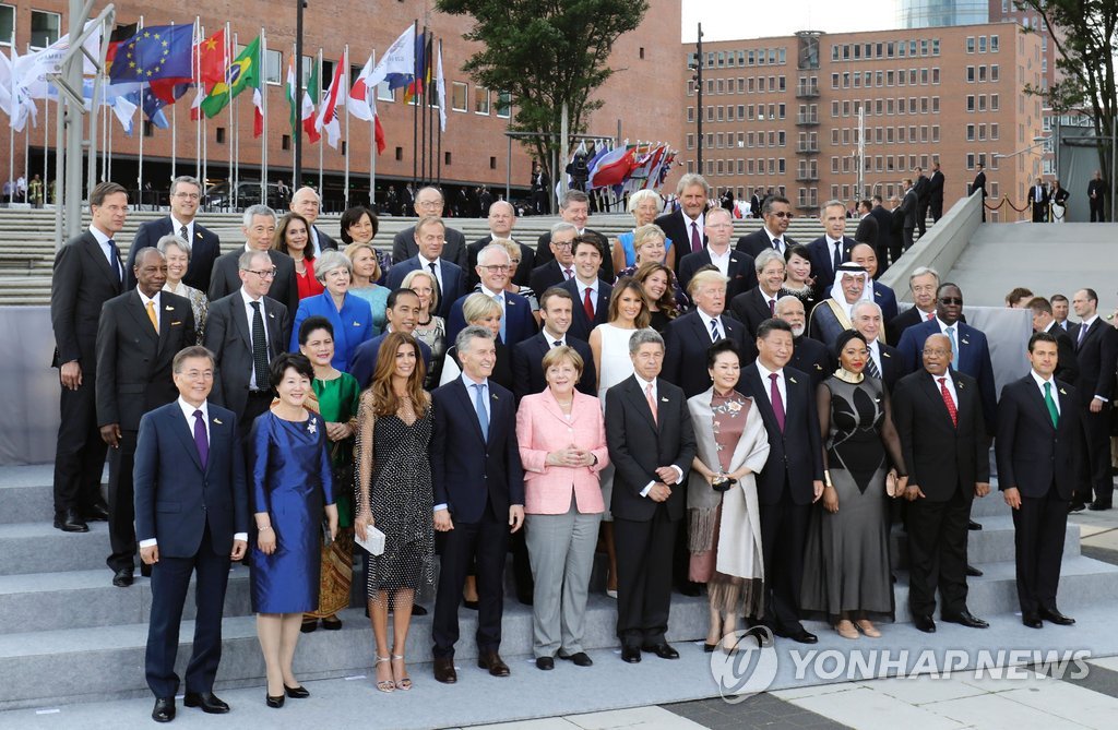 G20 정상 부부동반 단체 기념사진