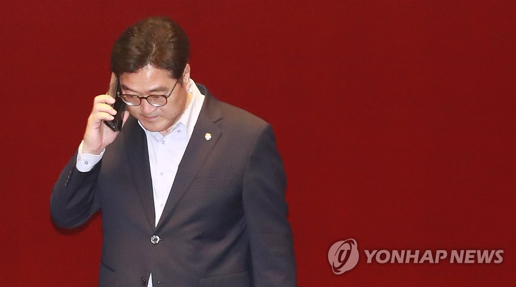 재석 의원을 채우기 위해