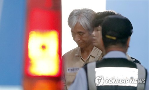 '가습기 살균제' 노병용 2심서 감형