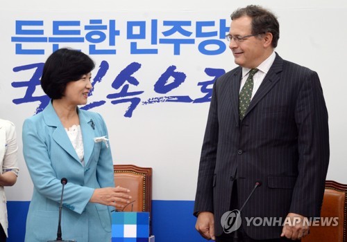 주한 영국 대사, 추미애 대표 예방