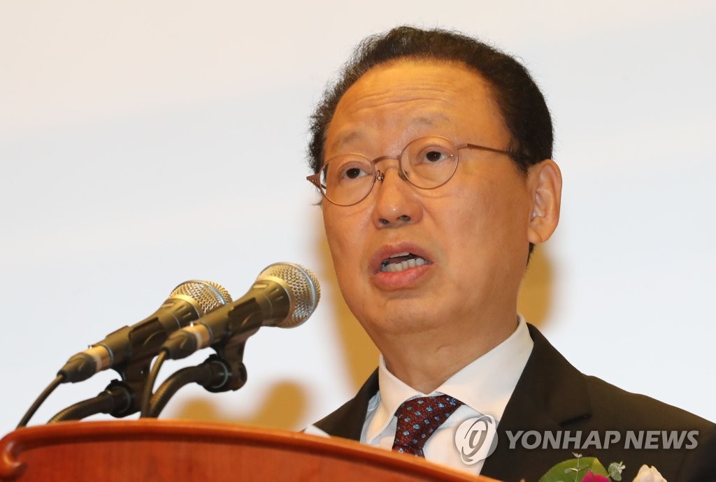 최흥식 금융감독원장