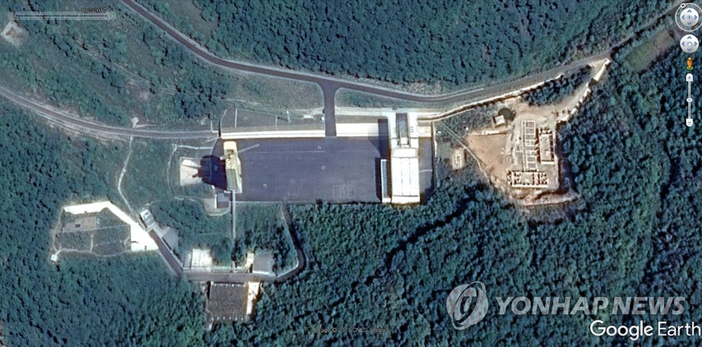 "북한 동창리 발사장에 건물 여러 동 건설 포착"