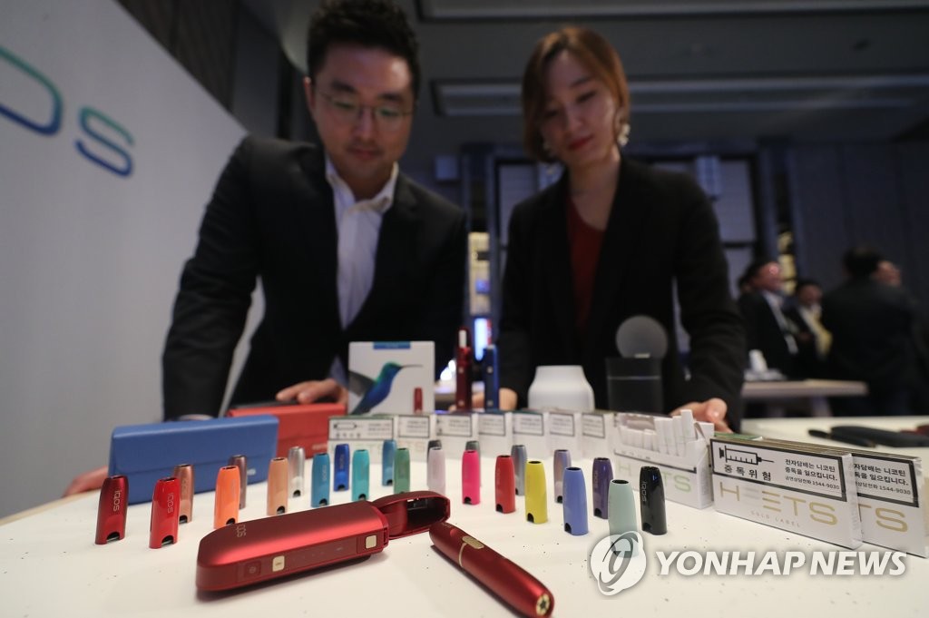 권련형 전자담배 아이코스 출시 1주년