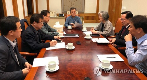문재인 대통령, 긴급 국가안전보장회의