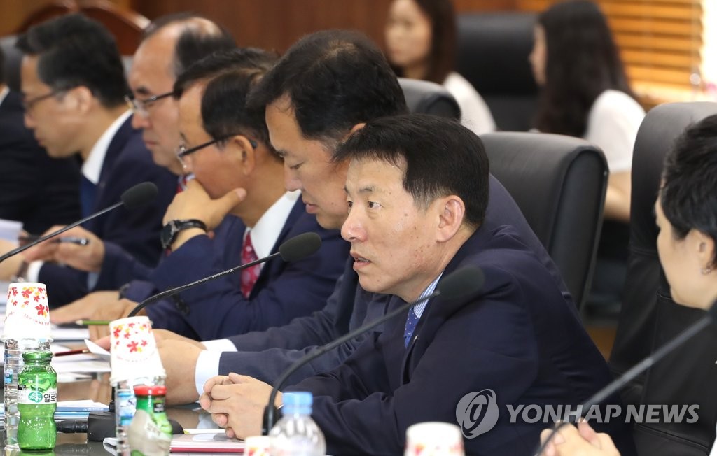 인사말 하는 이진규 차관