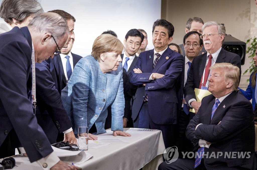G7 정상회의서 트럼프 미국 대통령과 나머지 정상들은 극심한 균열을 노출했다.